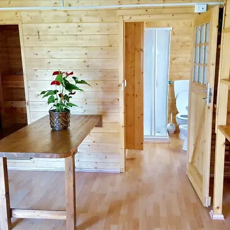 Chalet 4 1 *